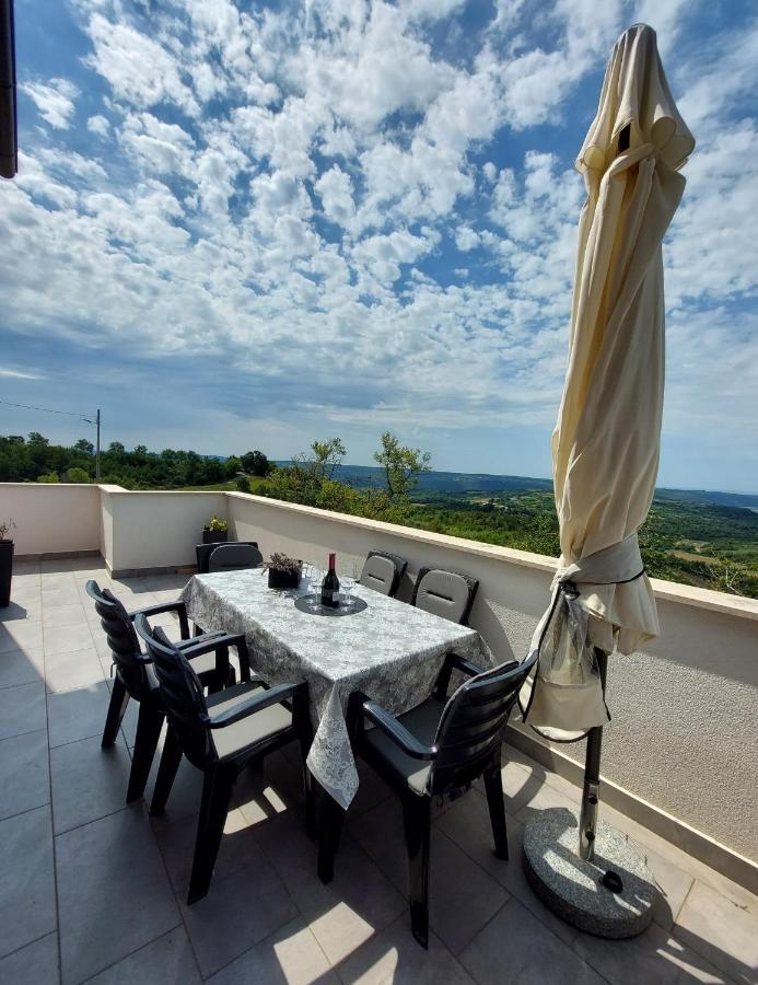 Apartment Bellavista Groznjan Exterior photo